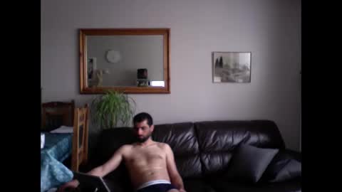 Starpizzle online show from May 10, 5:29 pm