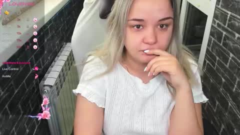 stasyasunshine online show from February 2, 3:16 am