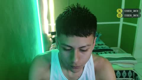 Snapshot of stebeen_smith chatting on June 8, 4:51 pm stebeen smith online show from June 8, 4:51 pm