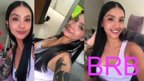 Im MiaIts my first day here  online show from March 30, 10:55 pm