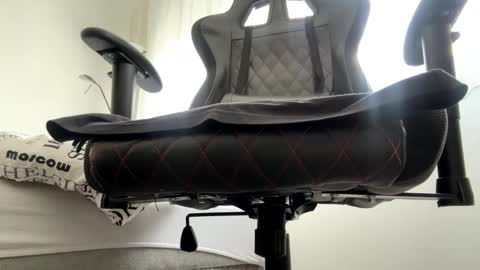 stefanomorelli online show from April 16, 11:44 am