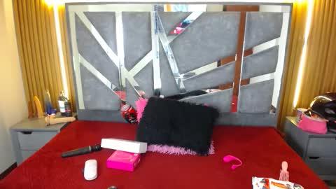 Snapshot of stefanvix202 chatting on December 16, 5:12 am Stefan online show from December 16, 5:12 am