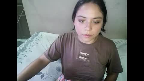 Snapshot of steffandjoshh420 chatting on February 15, 12:07 am steffandjoshh420 online show from February 15, 12:07 am