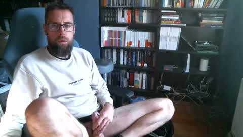 MeStef online show from September 28, 8:20 am