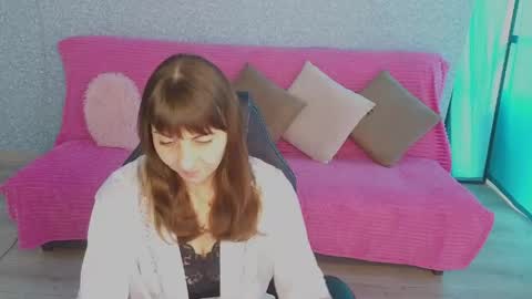 Stela online show from May 21, 9:49 am