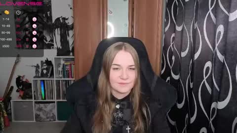 Diana online show from May 28, 10:12 am