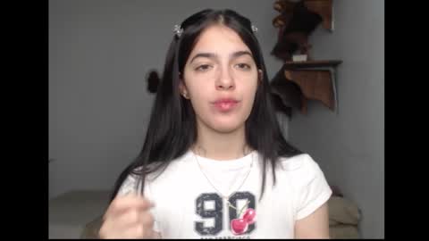 Stella online show from February 13, 6:15 pm