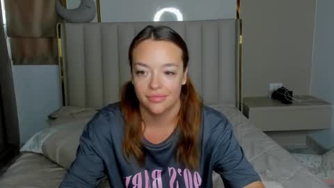 stella online show from April 10, 12:16 am