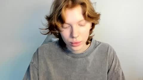 S T E L L A online show from March 4, 8:09 am