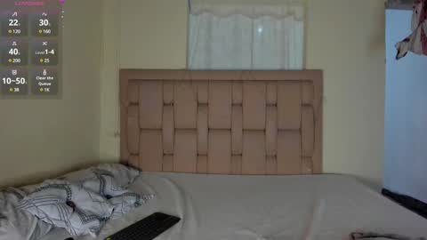 Stepcouple   online show from March 1, 10:10 pm