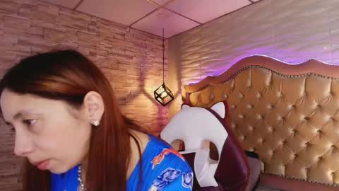 Snapshot of stephaniesun_ chatting on May 3, 1:28 pm Stephaniesun online show from May 3, 1:28 pm