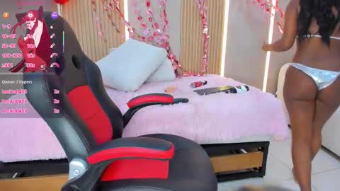 Snapshot of stephany_summer chatting on February 9, 7:40 pm Stephany online show from February 9, 7:40 pm