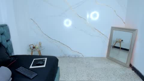 Snapshot of stephanysc chatting on December 16, 12:26 am Stefanny online show from December 16, 12:26 am