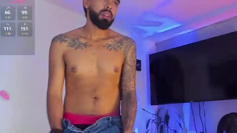    ................     online show from August 6, 10:11 pm