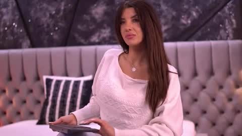 Steph online show from February 8, 8:29 am