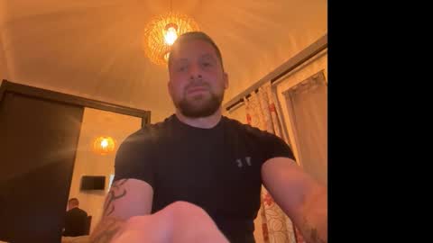 Snapshot of steve897819 chatting on November 20, 10:09 pm steve897819 online show from November 20, 10:09 pm