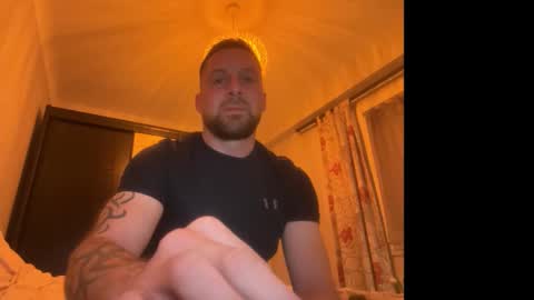 Snapshot of steve897819 chatting on November 22, 10:31 pm steve897819 online show from November 22, 10:31 pm