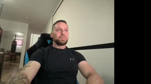 Snapshot of steve897819 chatting on January 6, 6:22 pm steve897819 online show from January 6, 6:22 pm
