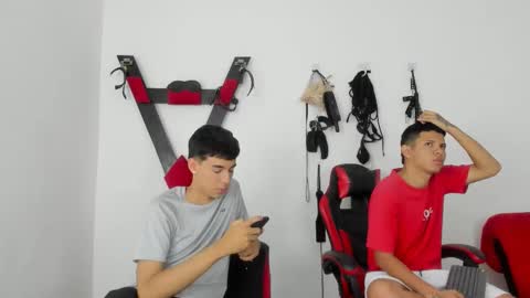 Steven online show from December 15, 12:09 pm