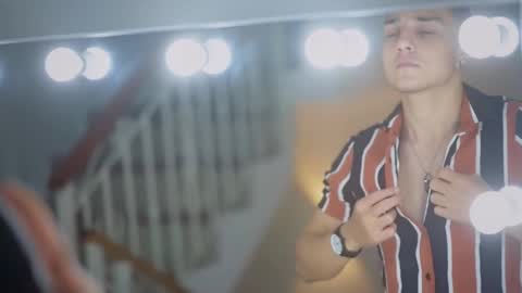 Snapshot of steventorres_ chatting on February 27, 4:18 pm S T E V E N - IG stevn td7 online show from February 27, 4:18 pm