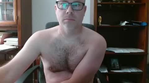 Snapshot of stevepre28 chatting on October 23, 11:03 pm stevepre28 online show from October 23, 11:03 pm