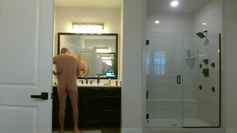 Snapshot of stevepre28 chatting on November 19, 3:12 pm stevepre28 online show from November 19, 3:12 pm