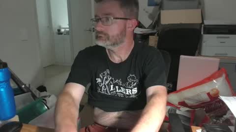 SteveTheTigerr online show from January 13, 5:33 am