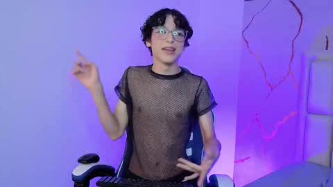 Sthepano  online show from March 11, 4:18 am