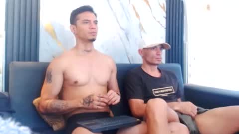 friends online show from August 8, 1:13 pm