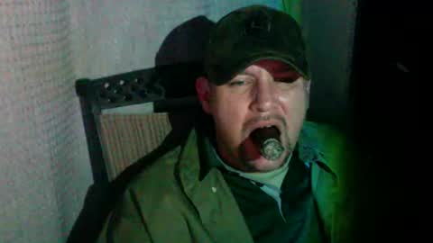 stogiestudcountryboy online show from September 28, 9:58 am