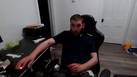 stonedpanda77 online show from June 9, 2:01 am
