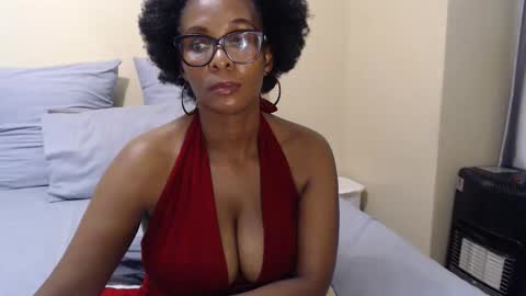 stonefruit76 online show from March 19, 7:34 am