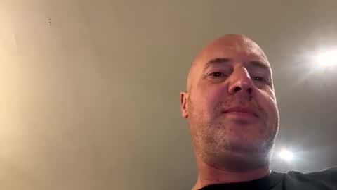 Snapshot of stoodley22 chatting on December 15, 6:04 pm Stoodley22 online show from December 15, 6:04 pm