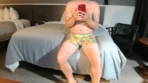 Snapshot of stoppyfrenchy chatting on June 20, 3:53 am Stoppy4321 online show from June 20, 3:53 am