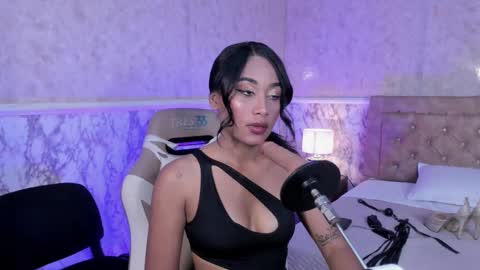 Stormy  online show from March 28, 4:45 am