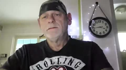 stormynorm14 online show from December 1, 8:42 pm