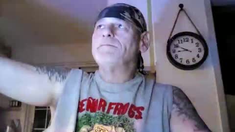 stormynorm14 online show from December 11, 1:47 am