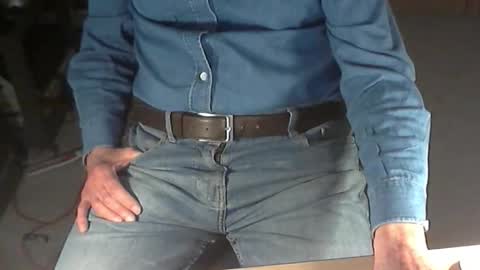 Snapshot of str8_dave chatting on March 3, 2:34 pm Dave online show from March 3, 2:34 pm