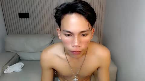 James online show from April 12, 3:17 pm