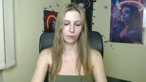 Amalia online show from June 24, 7:57 pm