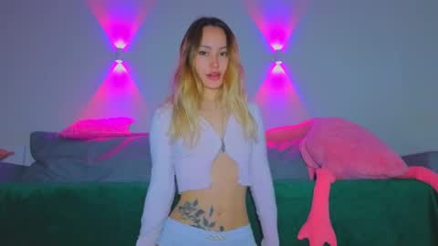 Tati and Lola online show from April 23, 7:52 am