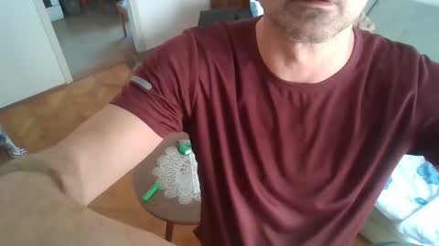 Snapshot of streaml1n3d chatting on April 5, 8:55 am streaml1n3d online show from April 5, 8:55 am