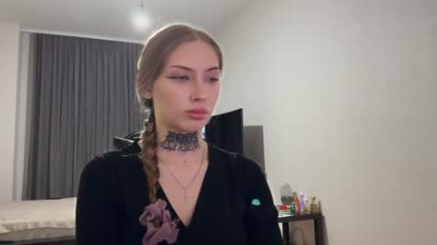 Streis  open pvt online show from February 21, 4:02 am