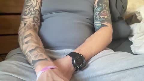 stroking33again online show from February 9, 3:05 pm