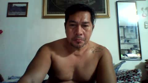 Snapshot of stud45xx chatting on July 2, 1:28 pm Val online show from July 2, 1:28 pm