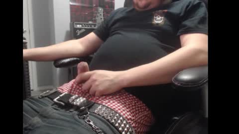 Snapshot of studbeltbro chatting on January 19, 2:59 am studbeltbro online show from January 19, 2:59 am