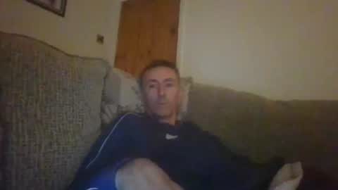 stuuuey73 online show from October 14, 9:48 pm