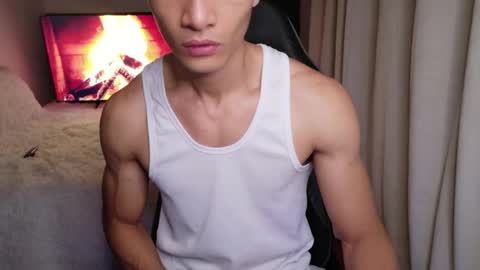 stylish man online show from April 9, 10:42 am