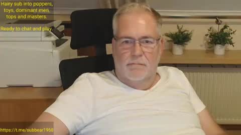 subbear1968 online show from July 4, 10:05 pm