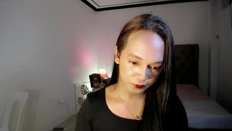 CALL ME JANE online show from May 25, 11:05 am